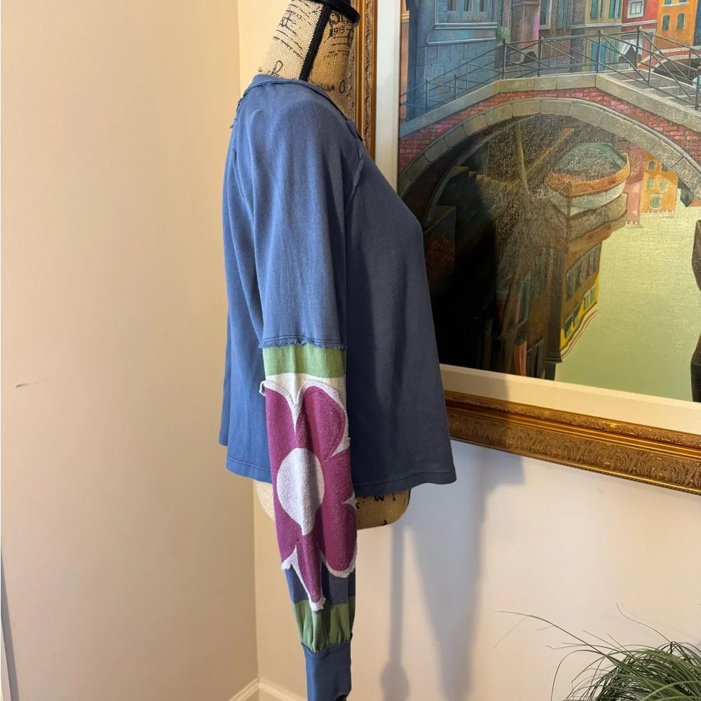 Free People Petunia Tee -  Floral Appliqué Sleeves - M - NWT - Picture 6 of 9